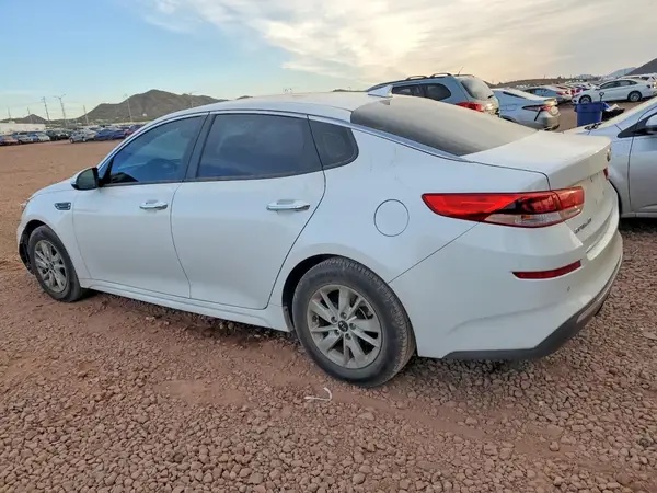 5XXGT4L36KG276252 2019 KIA OPTIMA - Image 2