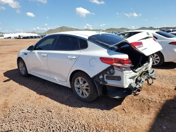 5XXGT4L36KG276624 2019 KIA OPTIMA - Image 2