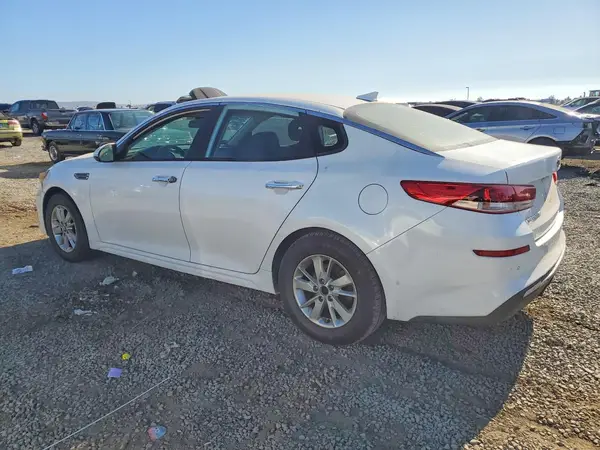 5XXGT4L36KG277028 2019 KIA OPTIMA - Image 2