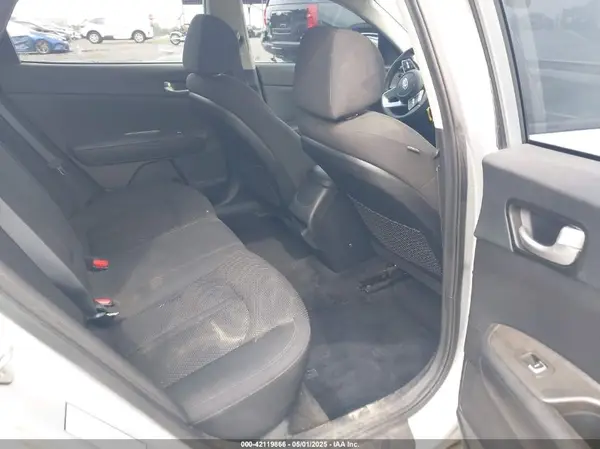 5XXGT4L36KG278518 2019 KIA OPTIMA - Image 8