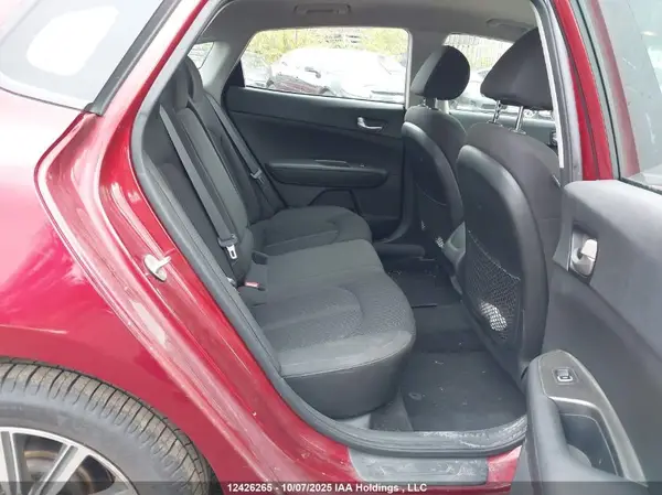 5XXGT4L36KG281094 2019 KIA OPTIMA - Image 8