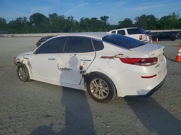 5XXGT4L36KG283167 2019 KIA OPTIMA - Image 2