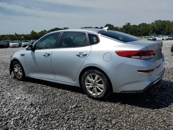 5XXGT4L36KG284609 2019 KIA OPTIMA - Image 2