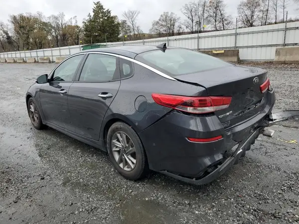 5XXGT4L36KG284688 2019 KIA OPTIMA - Image 2