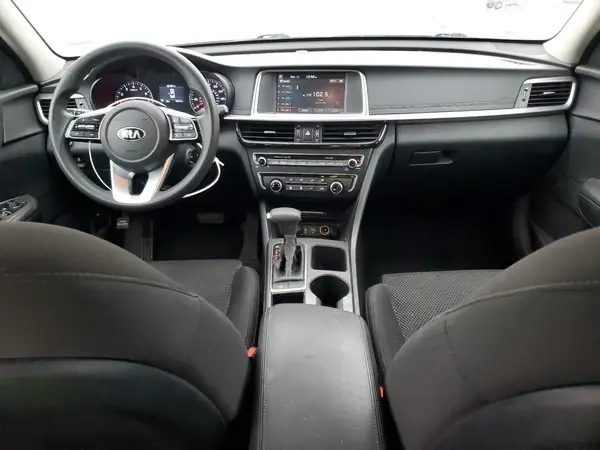5XXGT4L36KG284688 2019 KIA OPTIMA - Image 8
