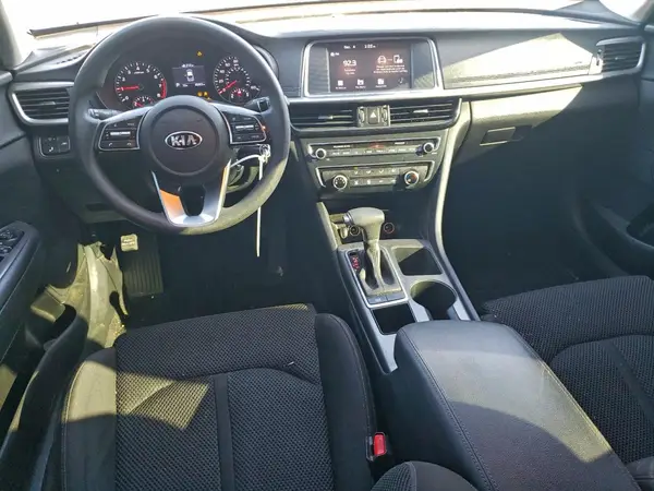 5XXGT4L36KG285954 2019 KIA OPTIMA - Image 8