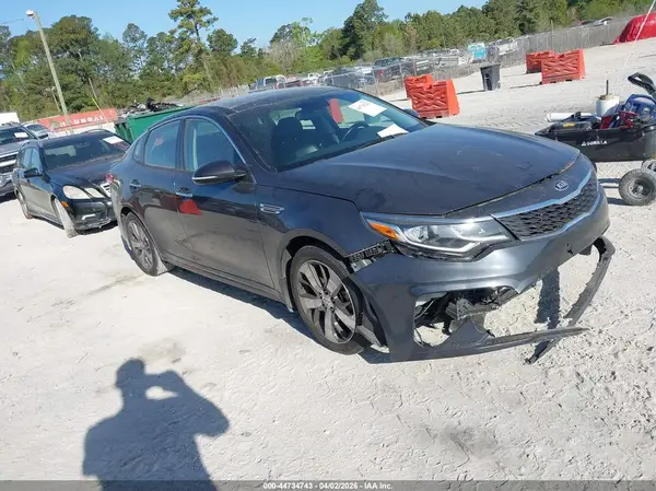 5XXGT4L36KG288594 2019 KIA OPTIMA - Image 1
