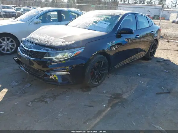 5XXGT4L36KG288773 2019 KIA OPTIMA - Image 2