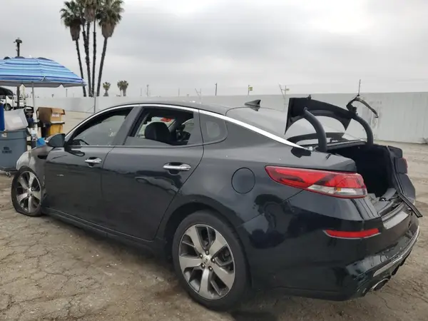5XXGT4L36KG289566 2019 KIA OPTIMA - Image 2