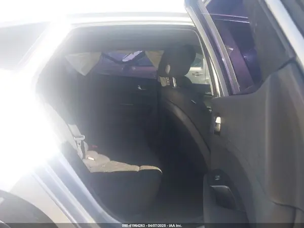 5XXGT4L36KG292810 2019 KIA OPTIMA - Image 8