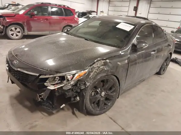 5XXGT4L36KG293858 2019 KIA OPTIMA - Image 2