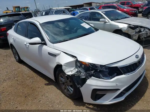 5XXGT4L36KG294248 2019 KIA OPTIMA - Image 1