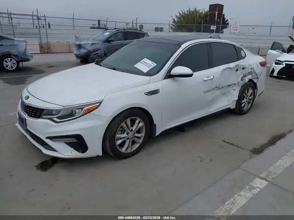 5XXGT4L36KG294881 2019 KIA OPTIMA - Image 2
