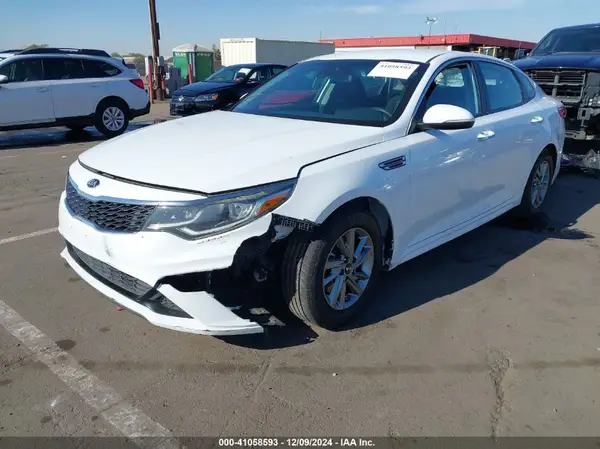 5XXGT4L36KG295710 2019 KIA OPTIMA - Image 2