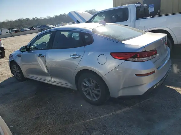 5XXGT4L36KG296081 2019 KIA OPTIMA - Image 2