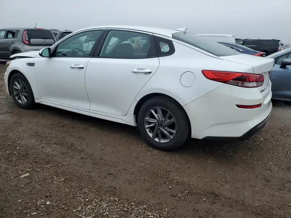 5XXGT4L36KG297375 2019 KIA OPTIMA - Image 2