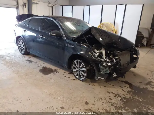 5XXGT4L36KG300520 2019 KIA OPTIMA - Image 1