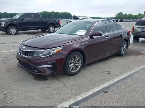 5XXGT4L36KG307502 2019 KIA OPTIMA - Image 2