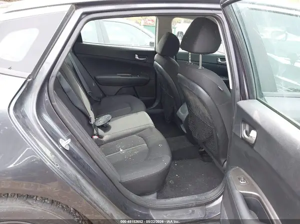 5XXGT4L36KG308004 2019 KIA OPTIMA - Image 8