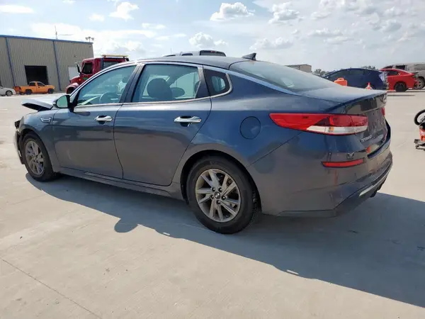 5XXGT4L36KG308875 2019 KIA OPTIMA - Image 2