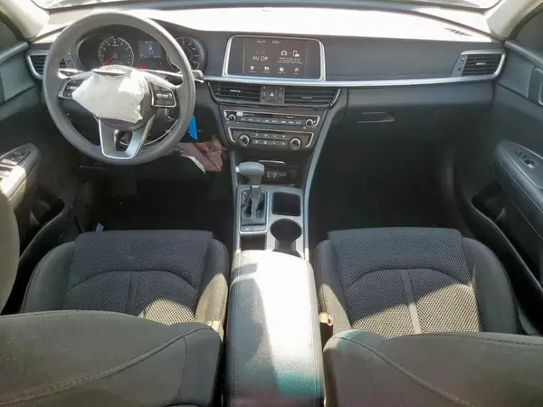 5XXGT4L36KG308875 2019 KIA OPTIMA - Image 8