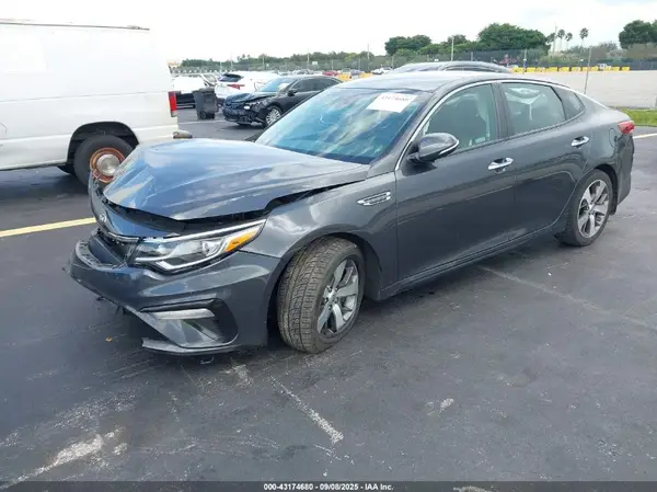5XXGT4L36KG310173 2019 KIA OPTIMA - Image 2