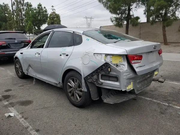 5XXGT4L36KG313574 2019 KIA OPTIMA - Image 2