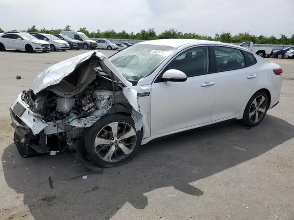 5XXGT4L36KG313901 2019 KIA OPTIMA - Image 1