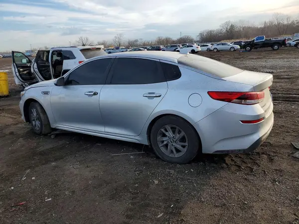 5XXGT4L36KG317396 2019 KIA OPTIMA - Image 2