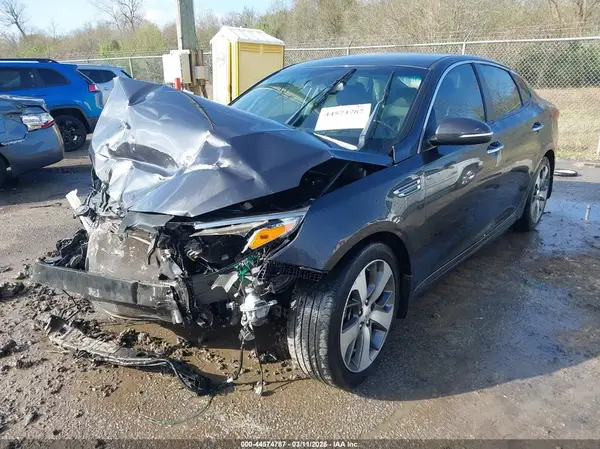 5XXGT4L36KG318726 2019 KIA OPTIMA - Image 2
