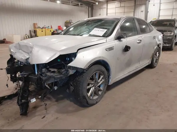 5XXGT4L36KG320279 2019 KIA OPTIMA - Image 2
