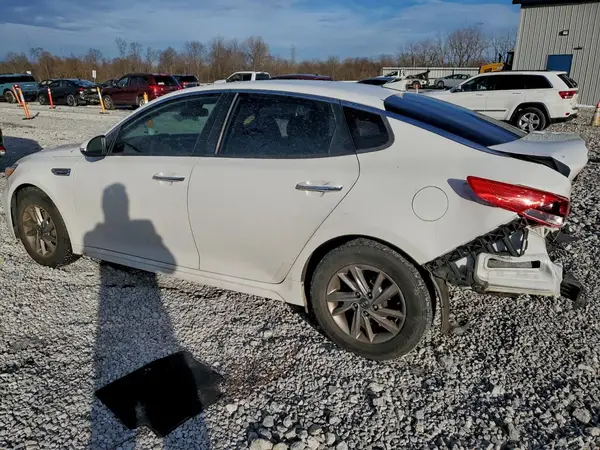 5XXGT4L36KG322372 2019 KIA OPTIMA - Image 2