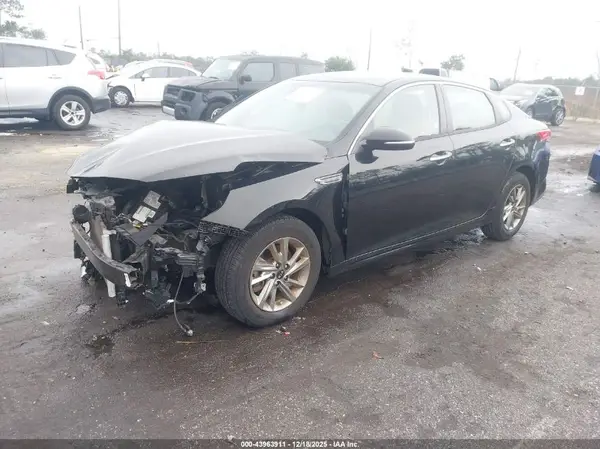 5XXGT4L36KG322436 2019 KIA OPTIMA - Image 2
