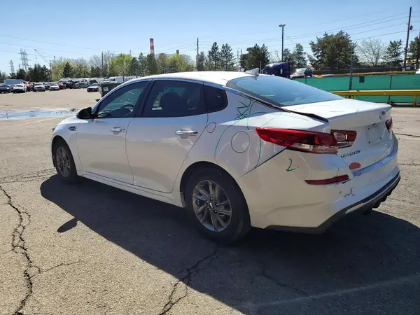 5XXGT4L36KG324171 2019 KIA OPTIMA - Image 2