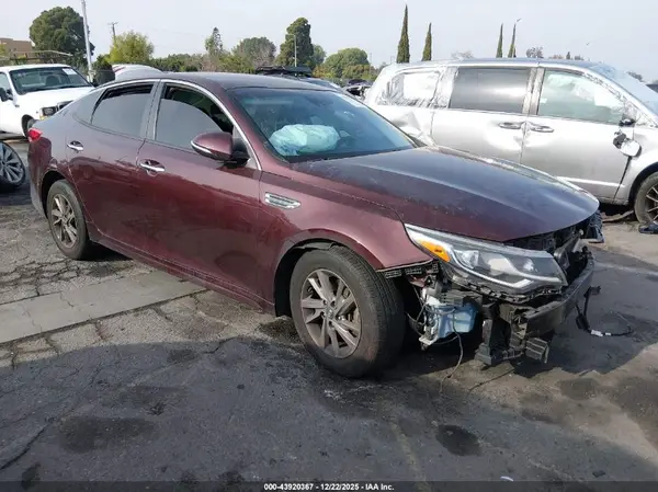 5XXGT4L36KG326034 2019 KIA OPTIMA - Image 1