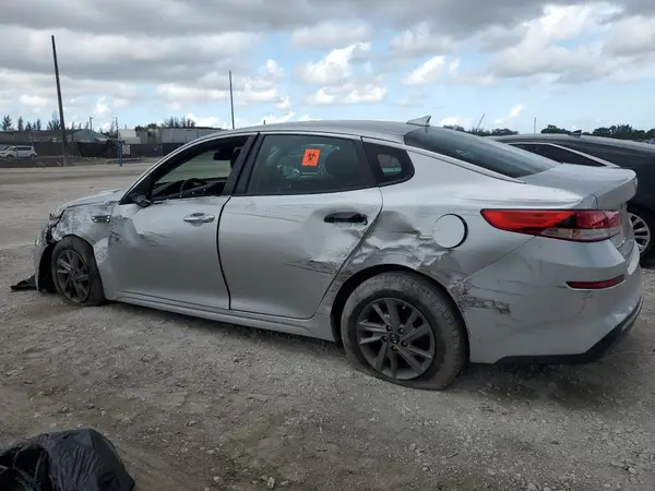 5XXGT4L36KG327958 2019 KIA OPTIMA - Image 2