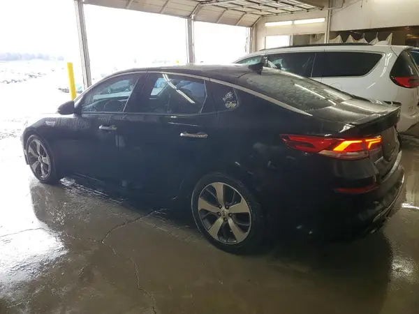 5XXGT4L36KG328172 2019 KIA OPTIMA - Image 2