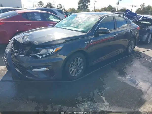 5XXGT4L36KG328981 2019 KIA OPTIMA - Image 2