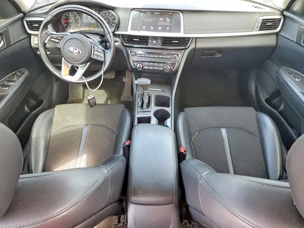 5XXGT4L36KG330813 2019 KIA OPTIMA - Image 8