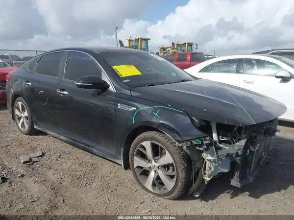 5XXGT4L36KG332125 2019 KIA OPTIMA - Image 1