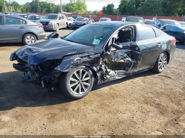 5XXGT4L36KG332142 2019 KIA OPTIMA - Image 2