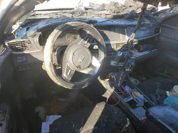 5XXGT4L36KG332464 2019 KIA OPTIMA - Image 8
