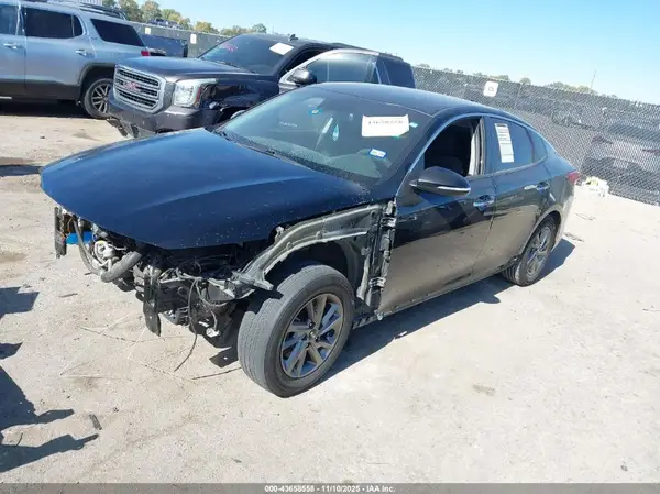 5XXGT4L36KG333307 2019 KIA OPTIMA - Image 2