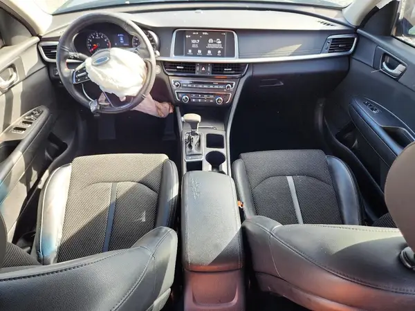 5XXGT4L36KG333422 2019 KIA OPTIMA - Image 8