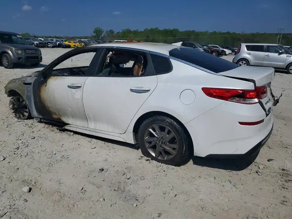 5XXGT4L36KG333680 2019 KIA OPTIMA - Image 2