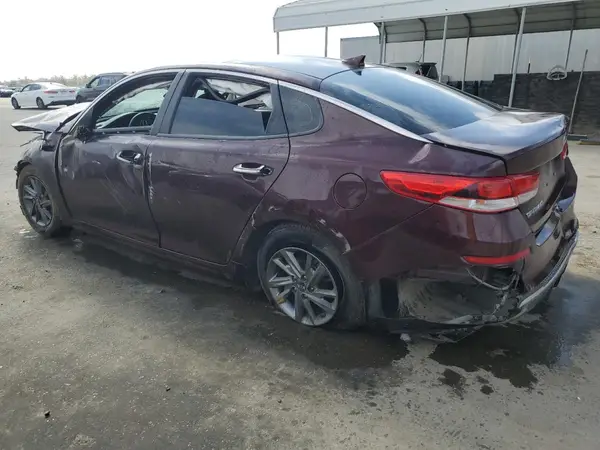 5XXGT4L36KG335221 2019 KIA OPTIMA - Image 2