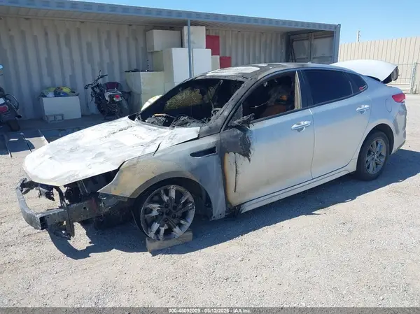 5XXGT4L36KG336045 2019 KIA OPTIMA - Image 2
