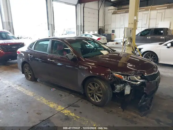 5XXGT4L36KG337213 2019 KIA OPTIMA - Image 1