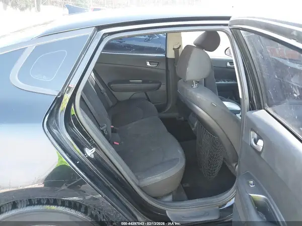 5XXGT4L36KG338975 2019 KIA OPTIMA - Image 8