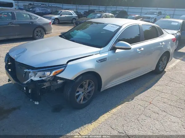 5XXGT4L36KG339592 2019 KIA OPTIMA - Image 2